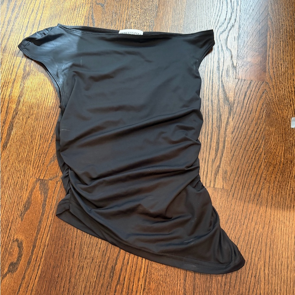 Princess polly Asymmetrical Top